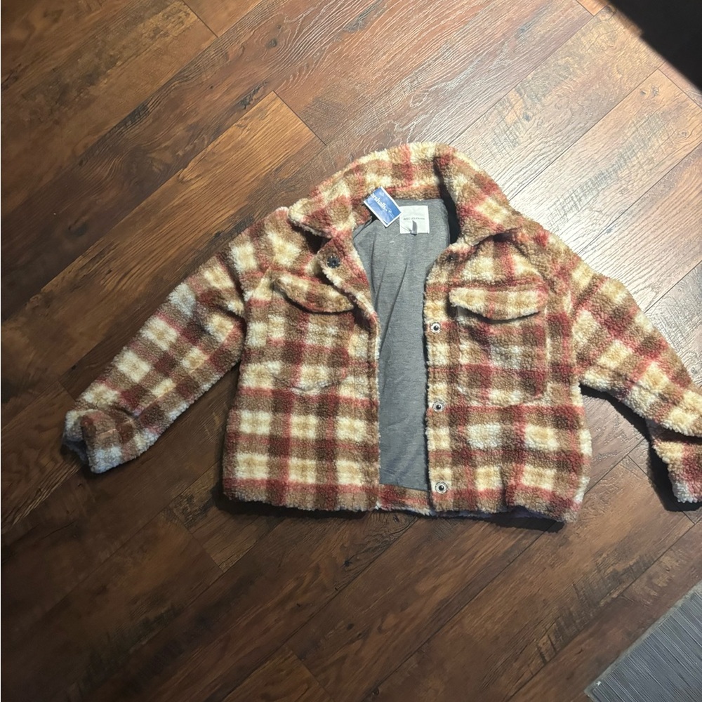 Avec Les Filles Cream and Brown Plaid Teddy Jacket - Picture 12 of 12